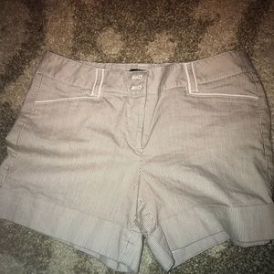 White House black market shorts